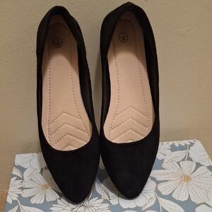 Elegant Black Women's Shoes